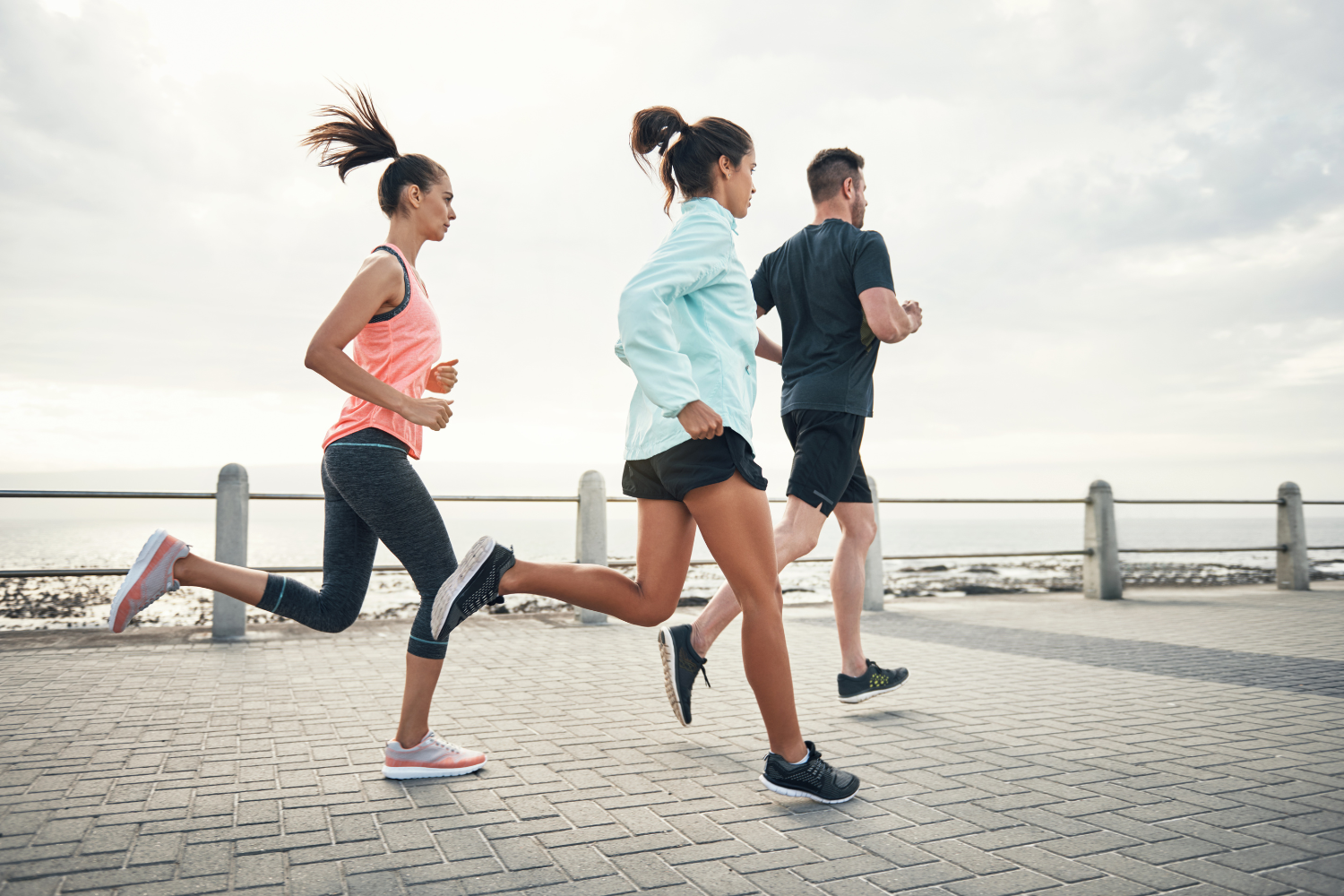 People running 